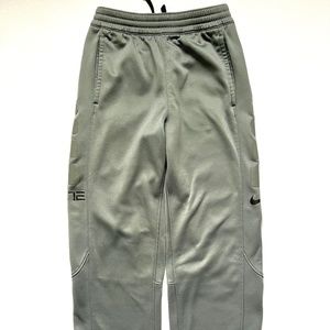 Boys Size L Nike Elite grey fleece pants with pockets